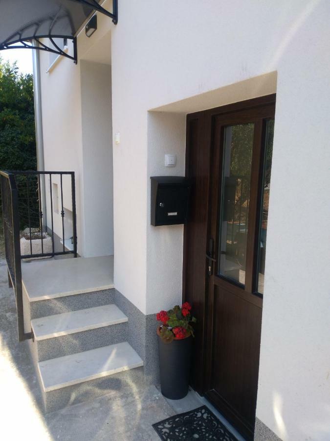 Apartment Simply Rodin คาชเตลา ภายนอก รูปภาพ